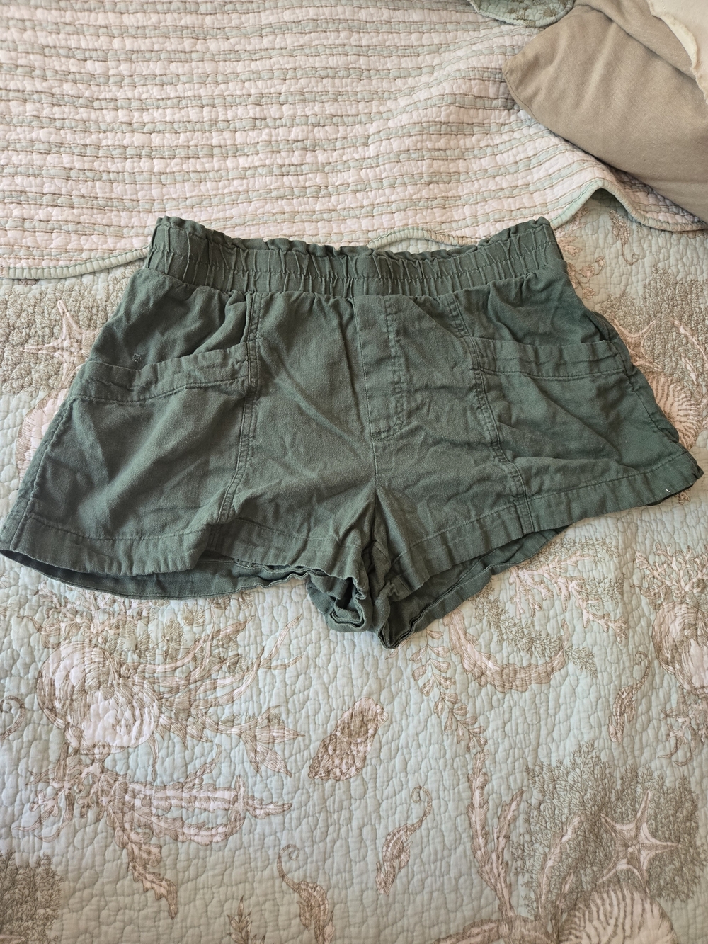 3 For $15 a new day Olive Green Lightweight Elastic-Waist Athletic Shorts